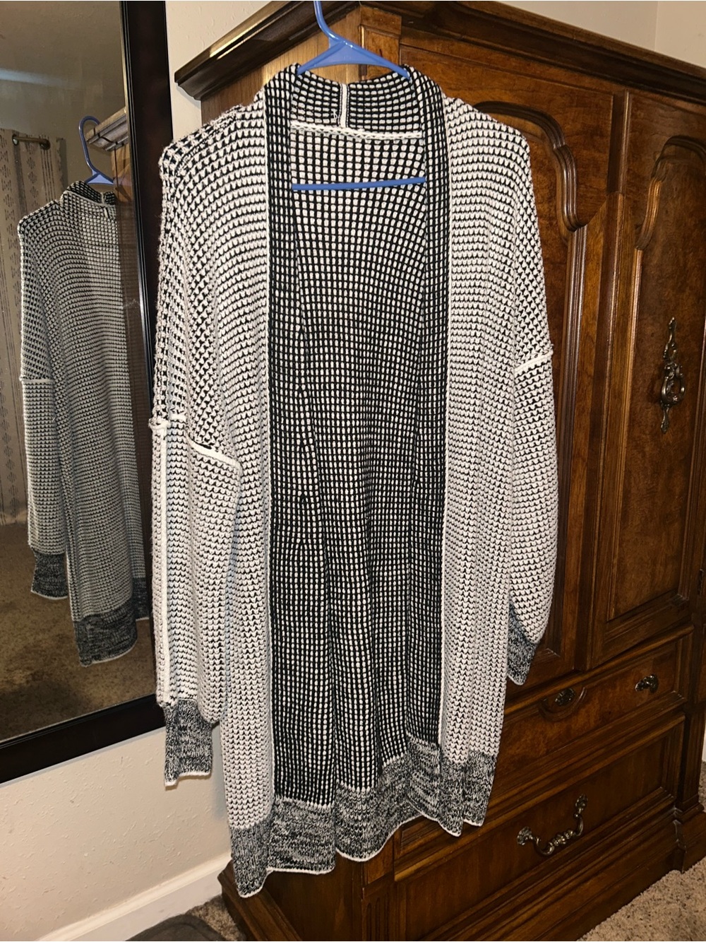 Women's Black and White Open-Front Knit Cardigan Sweater